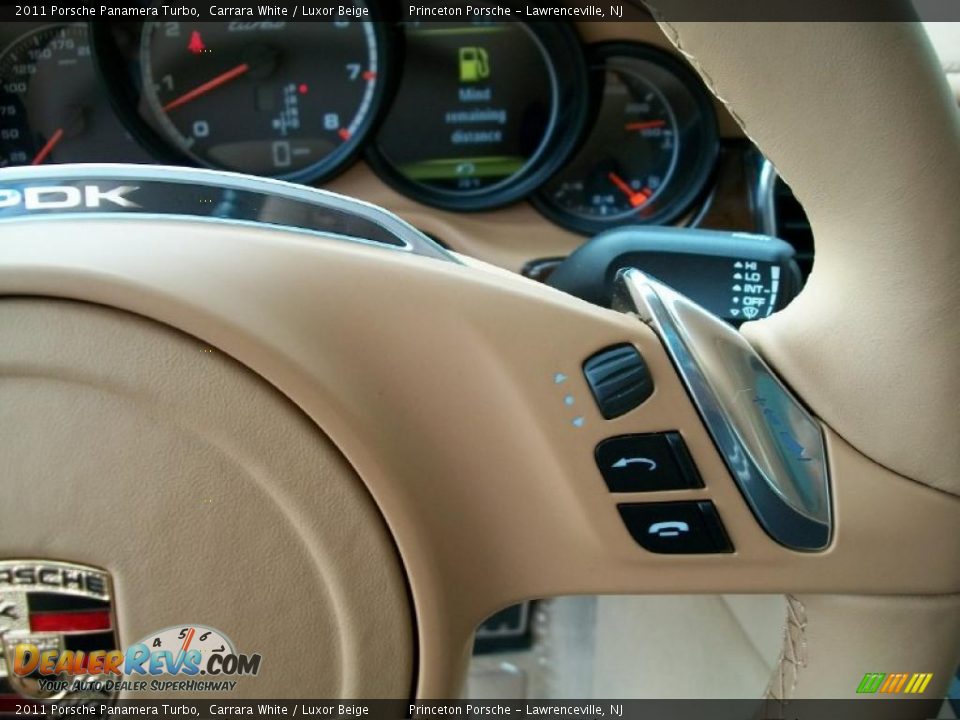 Controls of 2011 Porsche Panamera Turbo Photo #17