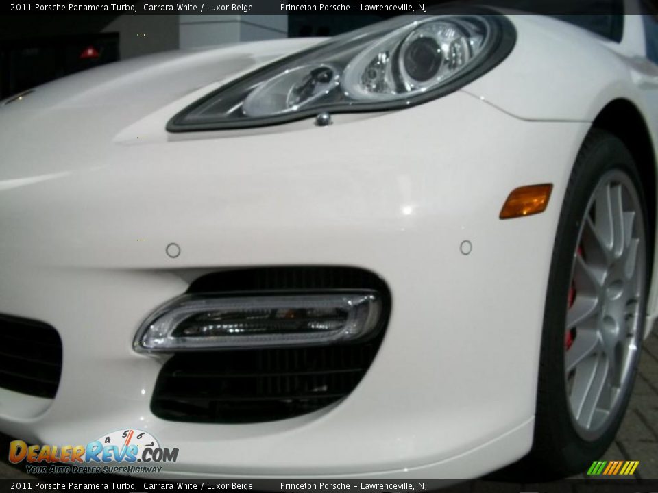 2011 Porsche Panamera Turbo Carrara White / Luxor Beige Photo #31