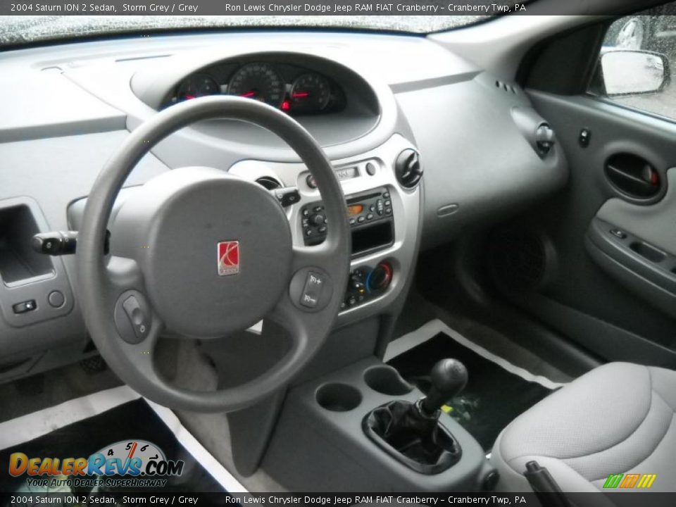 Grey Interior - 2004 Saturn ION 2 Sedan Photo #7