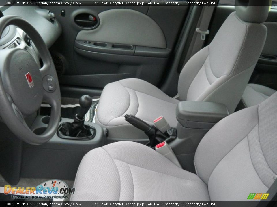 Grey Interior - 2004 Saturn ION 2 Sedan Photo #8