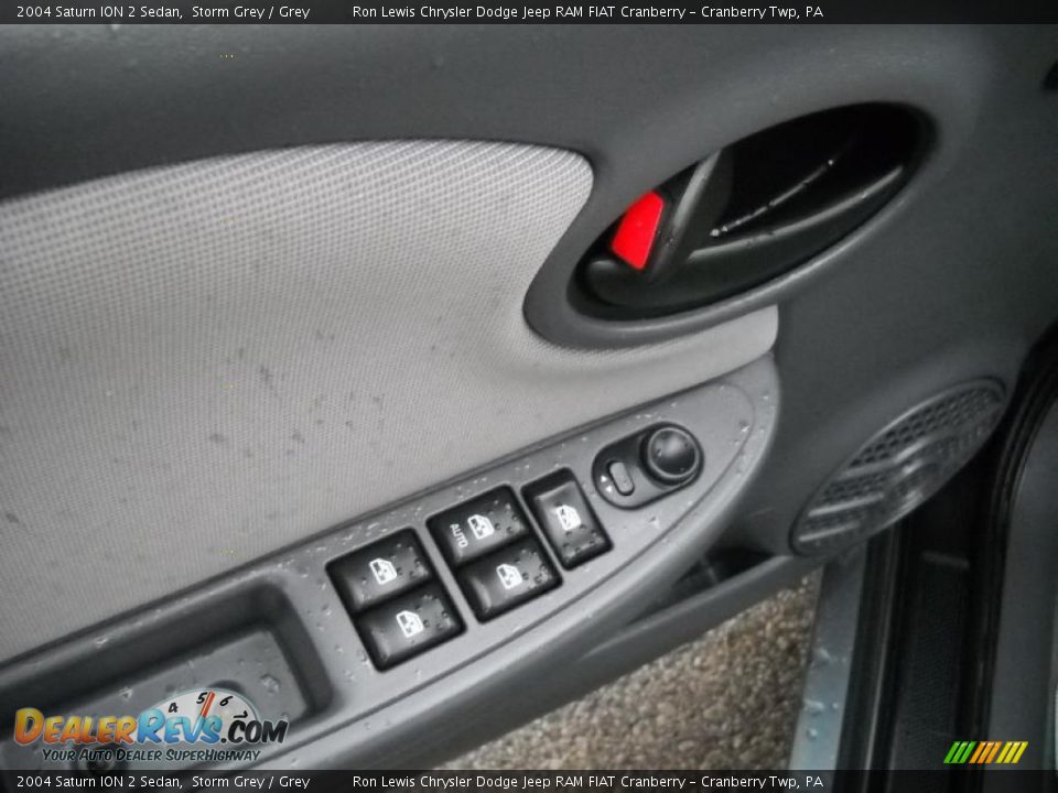 2004 Saturn ION 2 Sedan Storm Grey / Grey Photo #21