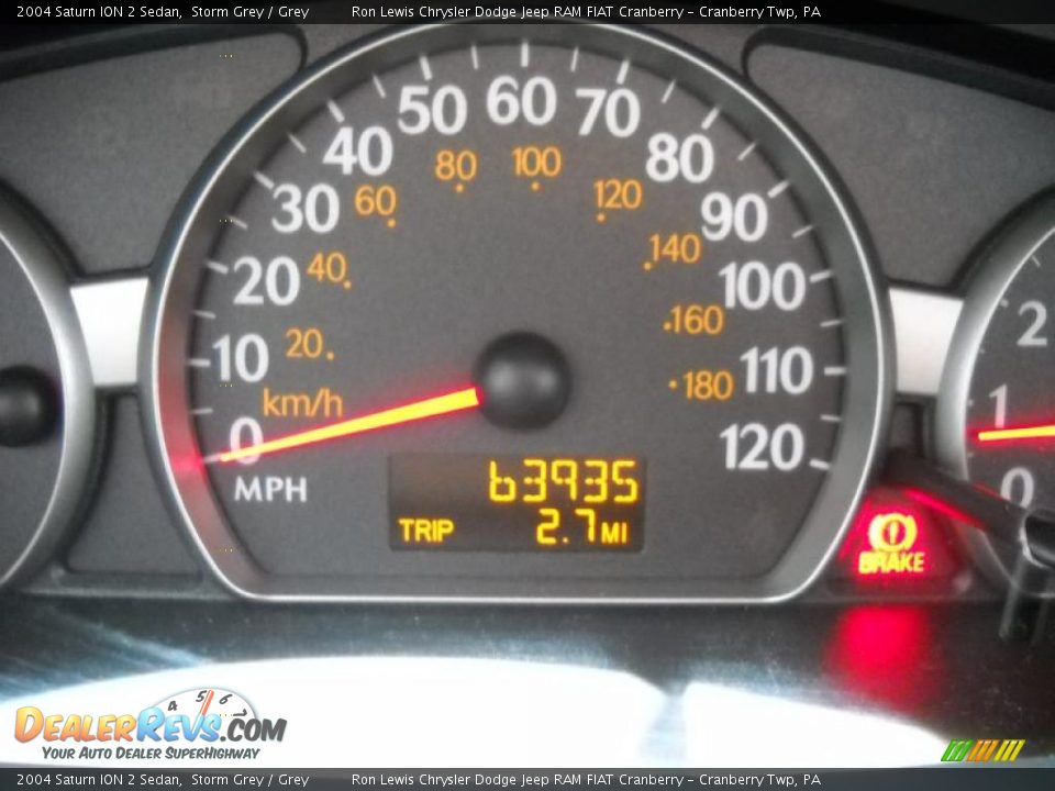 2004 Saturn ION 2 Sedan Storm Grey / Grey Photo #25