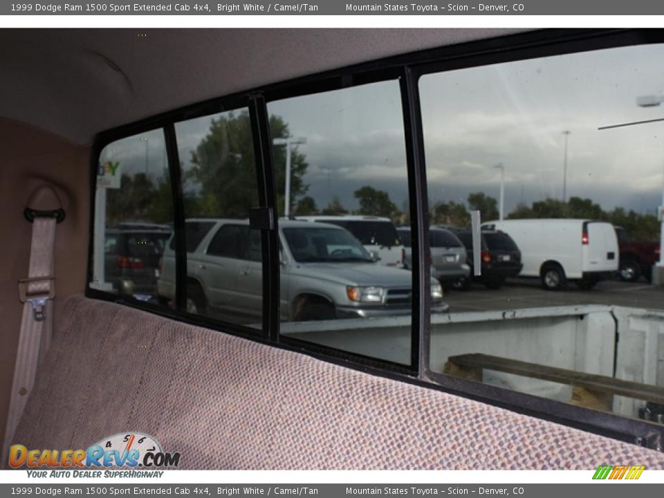 1999 Dodge Ram 1500 Sport Extended Cab 4x4 Bright White / Camel/Tan Photo #14