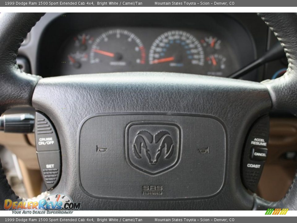 1999 Dodge Ram 1500 Sport Extended Cab 4x4 Bright White / Camel/Tan Photo #18