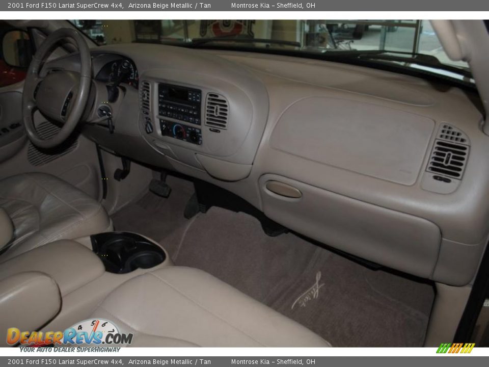 2001 Ford F150 Lariat SuperCrew 4x4 Arizona Beige Metallic / Tan Photo #14
