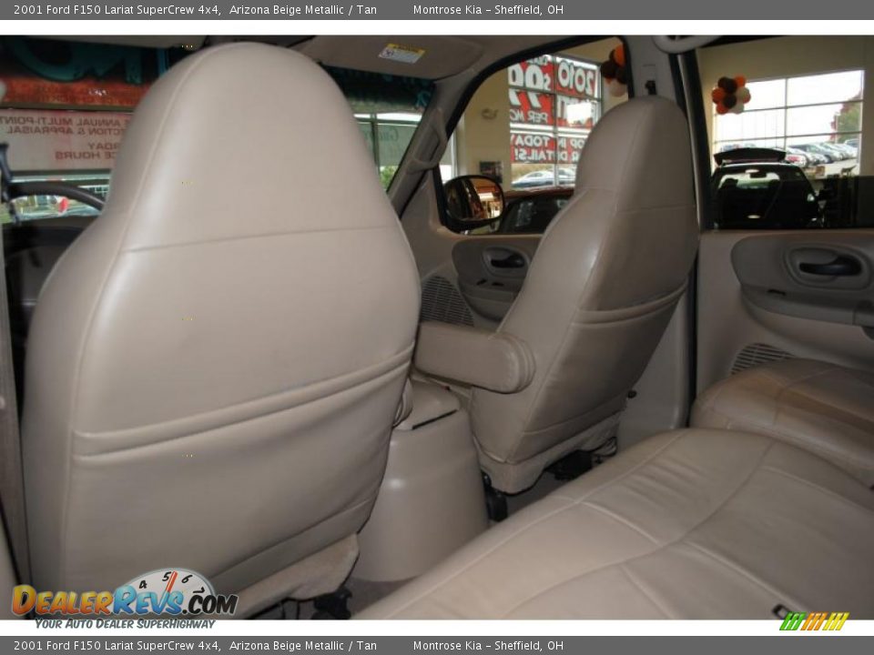 2001 Ford F150 Lariat SuperCrew 4x4 Arizona Beige Metallic / Tan Photo #16