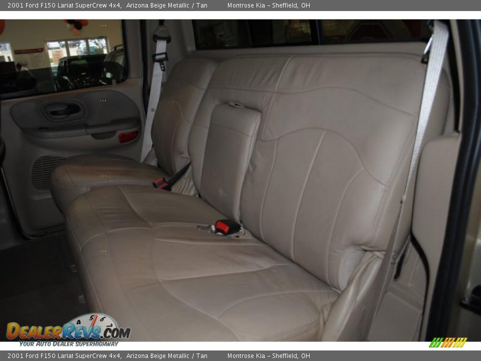 2001 Ford F150 Lariat SuperCrew 4x4 Arizona Beige Metallic / Tan Photo #17