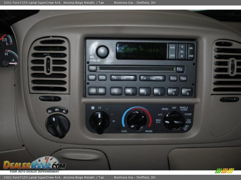 2001 Ford F150 Lariat SuperCrew 4x4 Arizona Beige Metallic / Tan Photo #36
