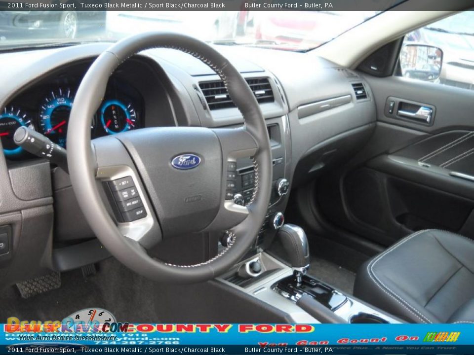 2011 Ford Fusion Sport Tuxedo Black Metallic / Sport Black/Charcoal Black Photo #7