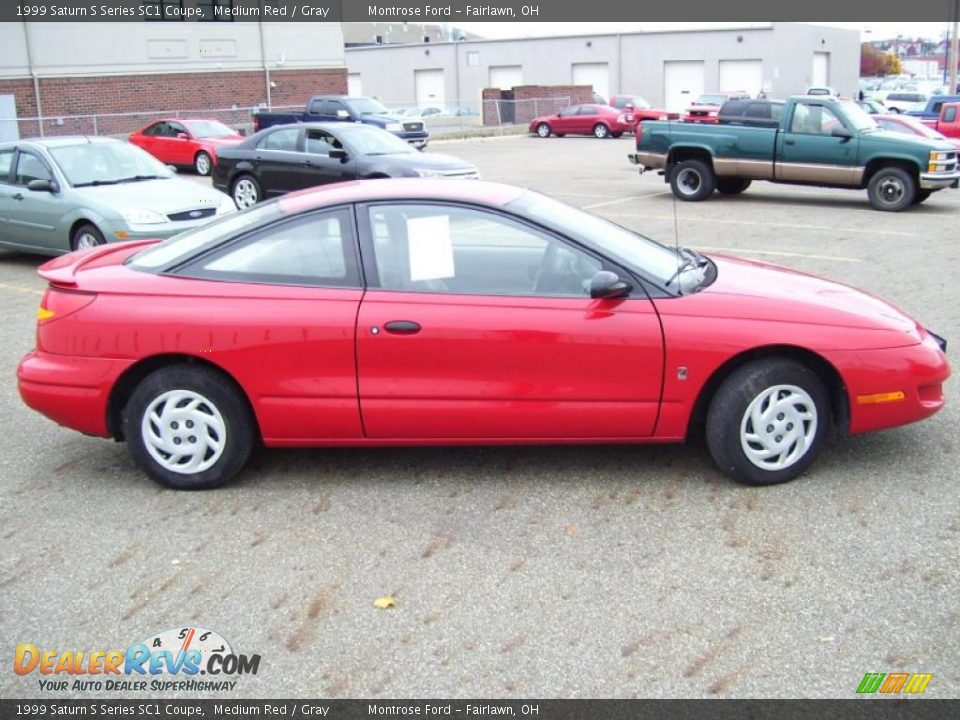 Medium Red 1999 Saturn S Series SC1 Coupe Photo #4