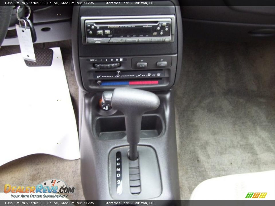 1999 Saturn S Series SC1 Coupe Shifter Photo #21