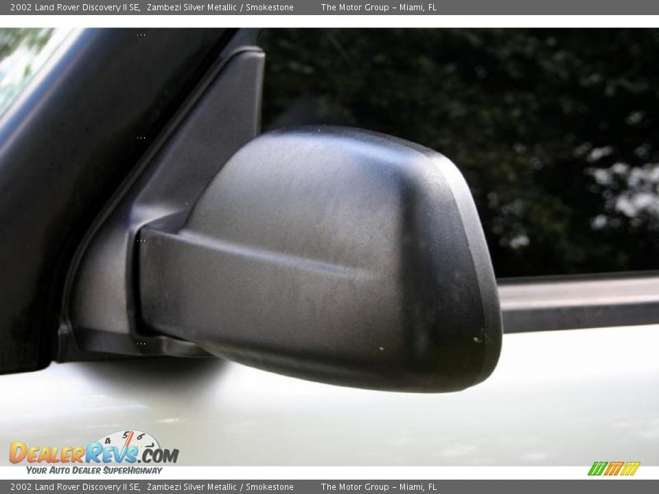 2002 Land Rover Discovery II SE Zambezi Silver Metallic / Smokestone Photo #26