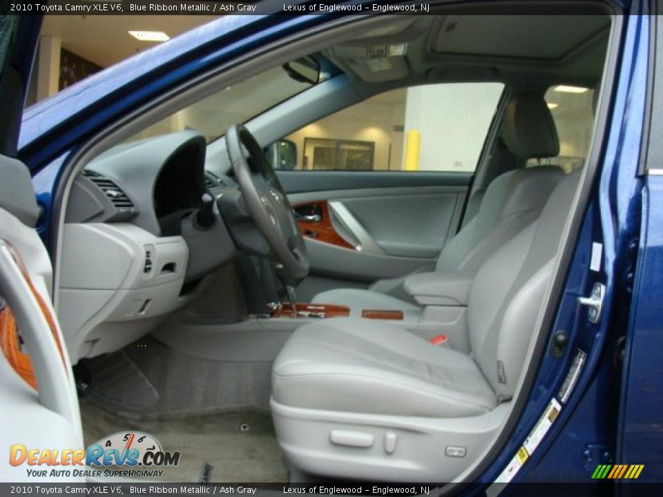 Ash Gray Interior - 2010 Toyota Camry XLE V6 Photo #7