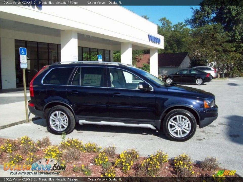 2011 Volvo XC90 3.2 Magic Blue Metallic / Beige Photo #10