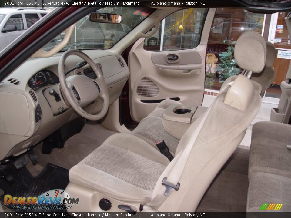 Medium Parchment Interior 01 Ford F150 Xlt Supercab 4x4 Photo 12 Dealerrevs Com