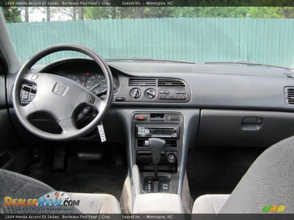 Dashboard of 1994 Honda Accord EX Sedan Photo #12