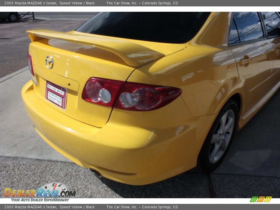 2003 Mazda MAZDA6 s Sedan Speed Yellow / Black Photo #17