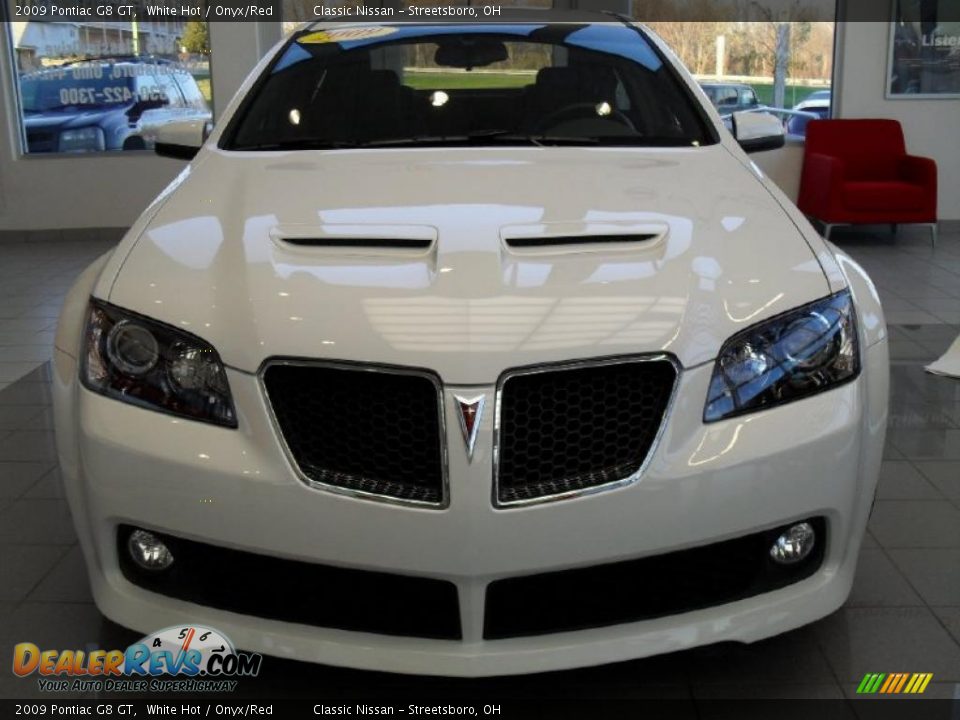 2009 Pontiac G8 GT White Hot / Onyx/Red Photo #18