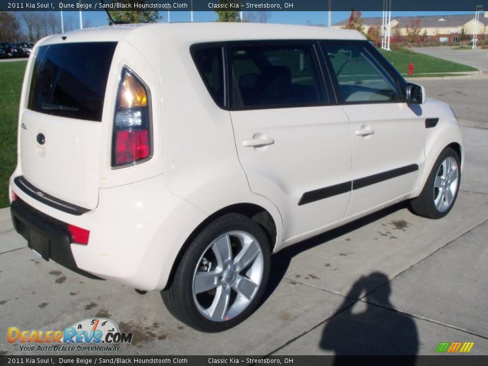 Dune Beige 2011 Kia Soul ! Photo #6