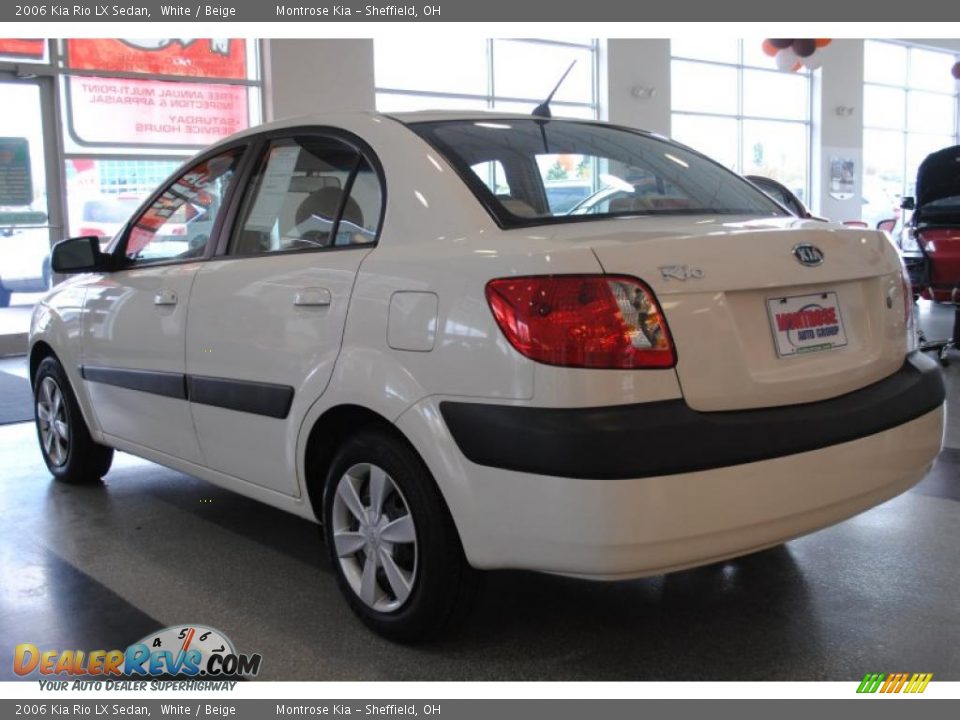 2006 Kia Rio LX Sedan White / Beige Photo #4