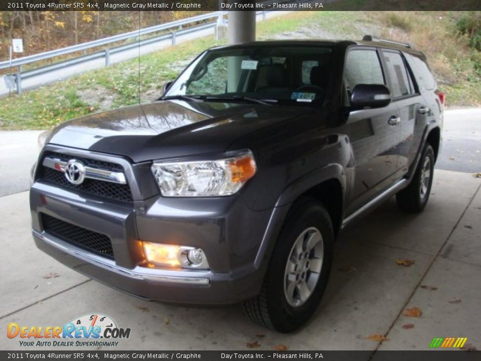 2011 Toyota 4Runner SR5 4x4 Magnetic Gray Metallic / Graphite Photo #5