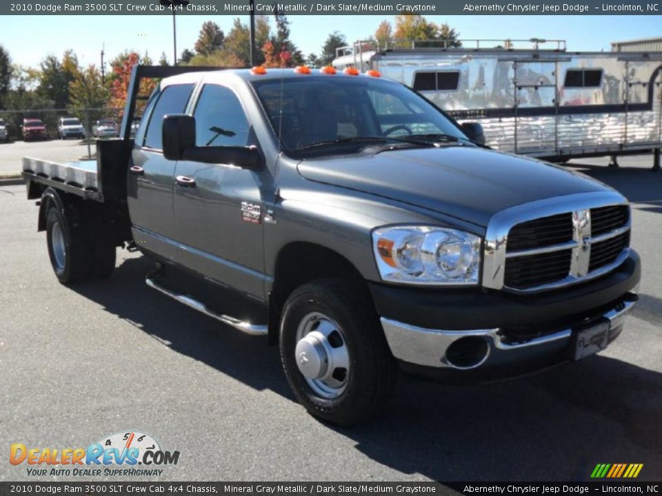 2010 Dodge Ram 3500 SLT Crew Cab 4x4 Chassis Mineral Gray Metallic / Dark Slate/Medium Graystone Photo #5