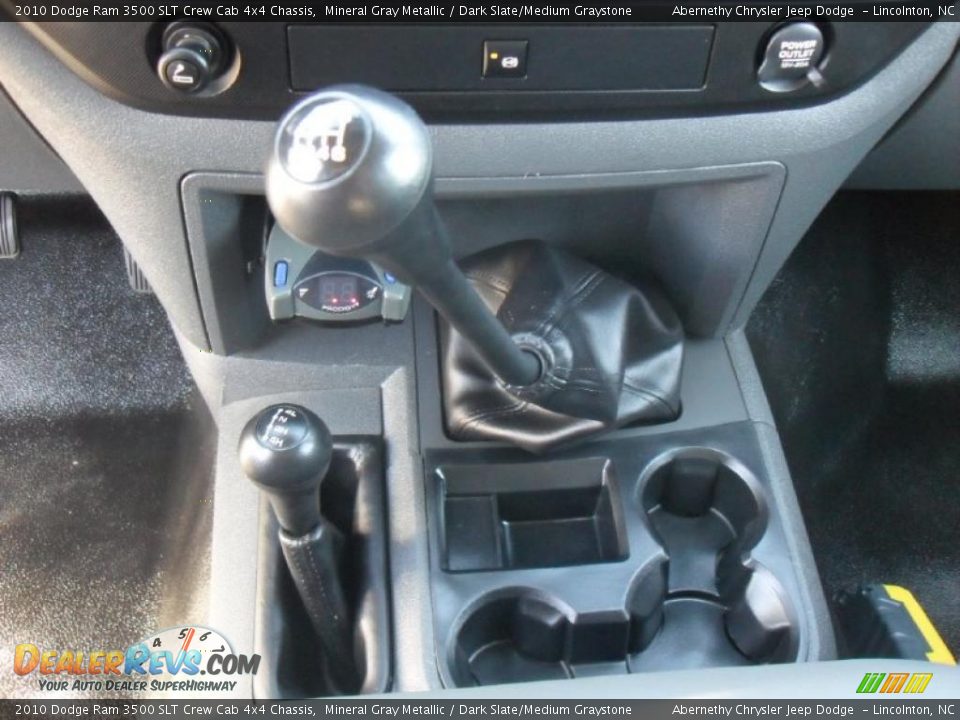 2010 Dodge Ram 3500 SLT Crew Cab 4x4 Chassis Shifter Photo #10