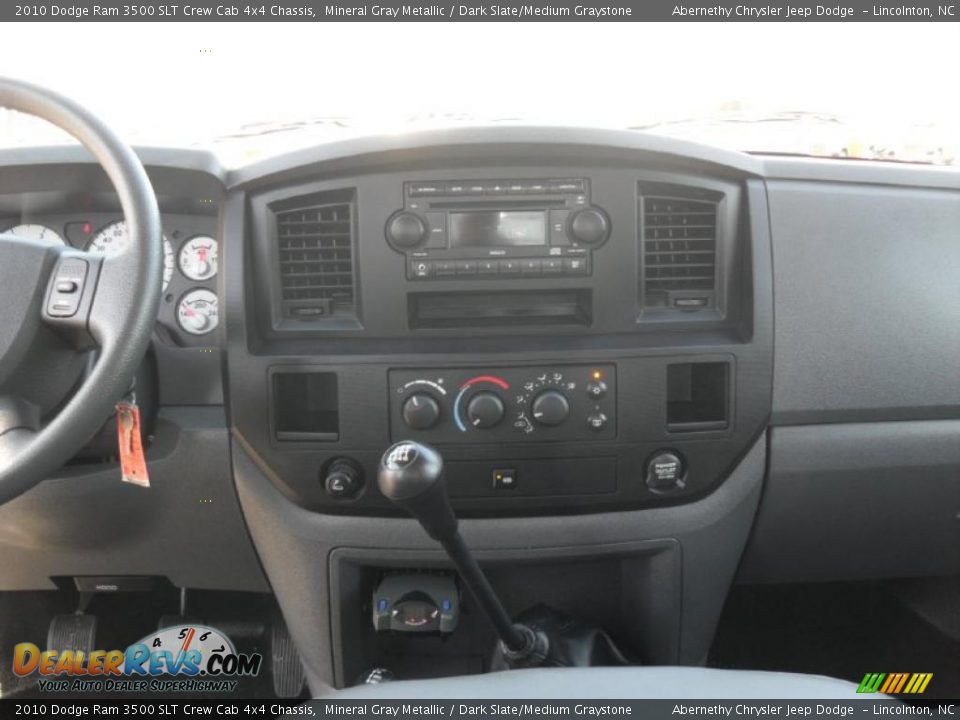 2010 Dodge Ram 3500 SLT Crew Cab 4x4 Chassis Mineral Gray Metallic / Dark Slate/Medium Graystone Photo #17