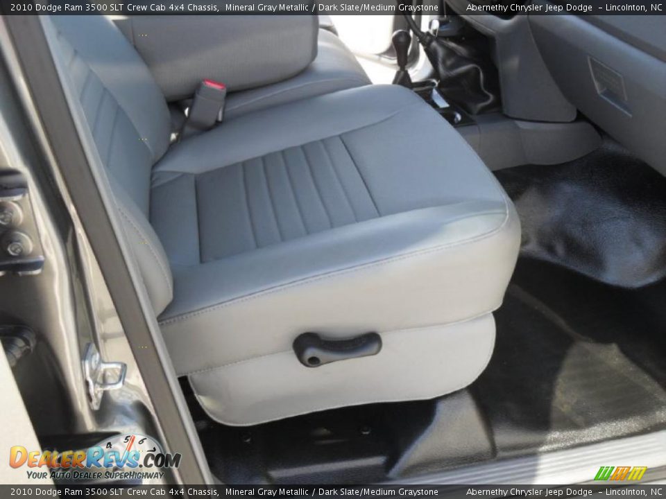 2010 Dodge Ram 3500 SLT Crew Cab 4x4 Chassis Mineral Gray Metallic / Dark Slate/Medium Graystone Photo #20