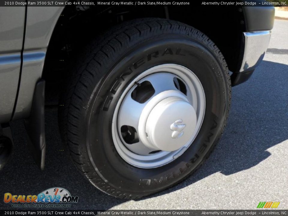 2010 Dodge Ram 3500 SLT Crew Cab 4x4 Chassis Mineral Gray Metallic / Dark Slate/Medium Graystone Photo #25