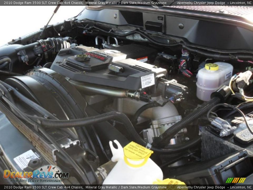 2010 Dodge Ram 3500 SLT Crew Cab 4x4 Chassis Mineral Gray Metallic / Dark Slate/Medium Graystone Photo #26