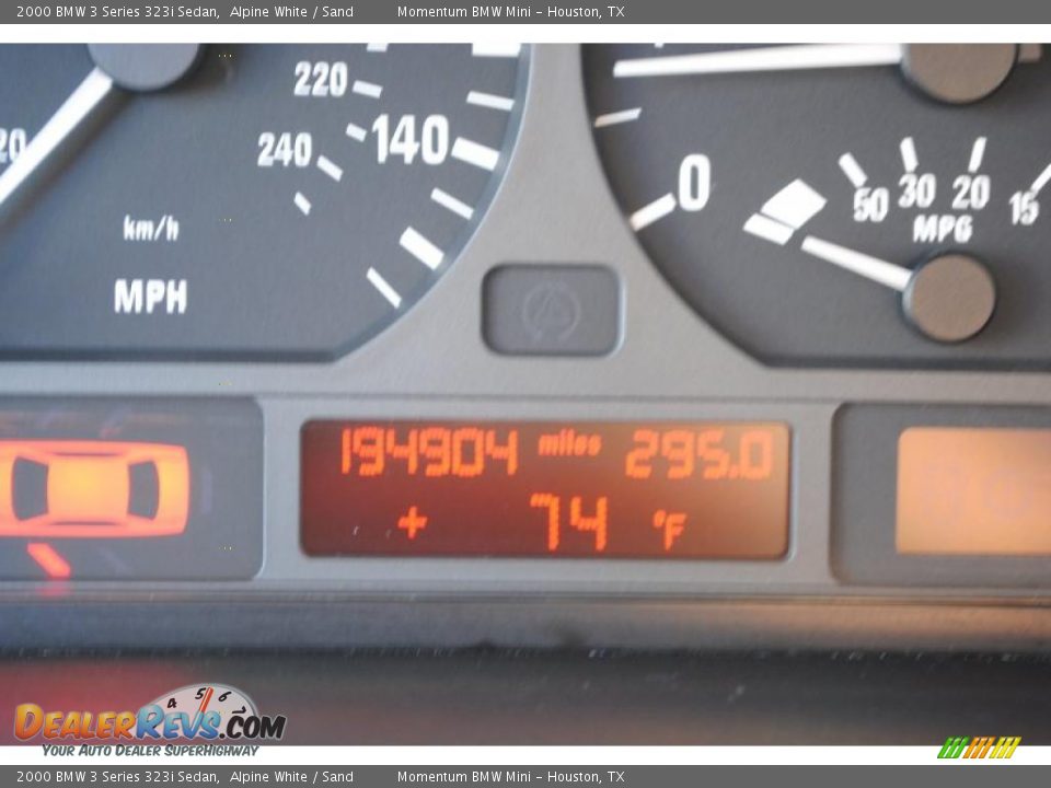 2000 BMW 3 Series 323i Sedan Alpine White / Sand Photo #17