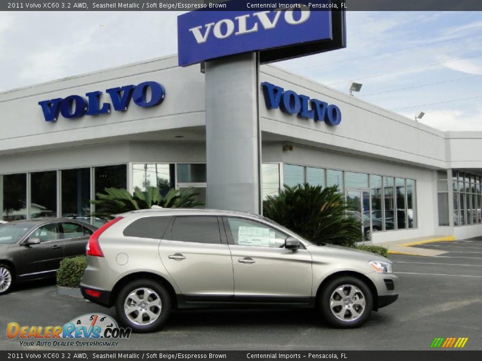 2011 Volvo XC60 3.2 AWD Seashell Metallic / Soft Beige/Esspresso Brown Photo #14