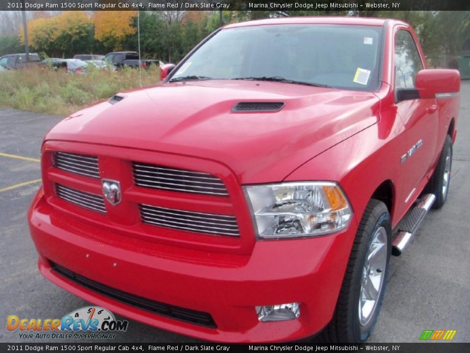 Front 3/4 View of 2011 Dodge Ram 1500 Sport Regular Cab 4x4 Photo #1