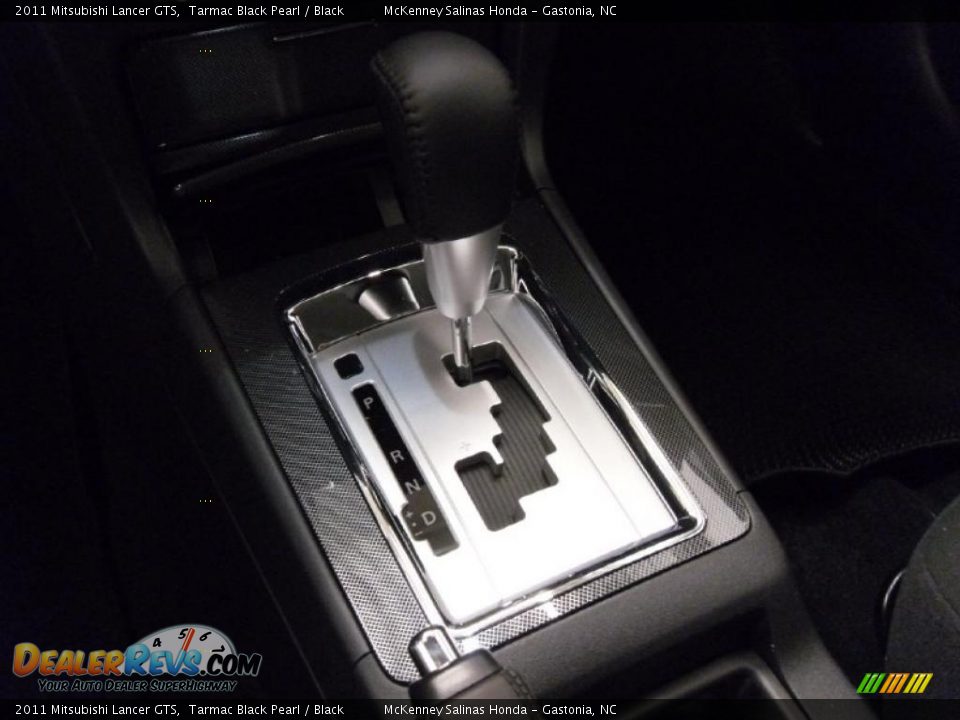 2011 Mitsubishi Lancer GTS Shifter Photo #11