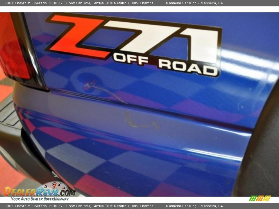 2004 Chevrolet Silverado 1500 Z71 Crew Cab 4x4 Arrival Blue Metallic / Dark Charcoal Photo #17