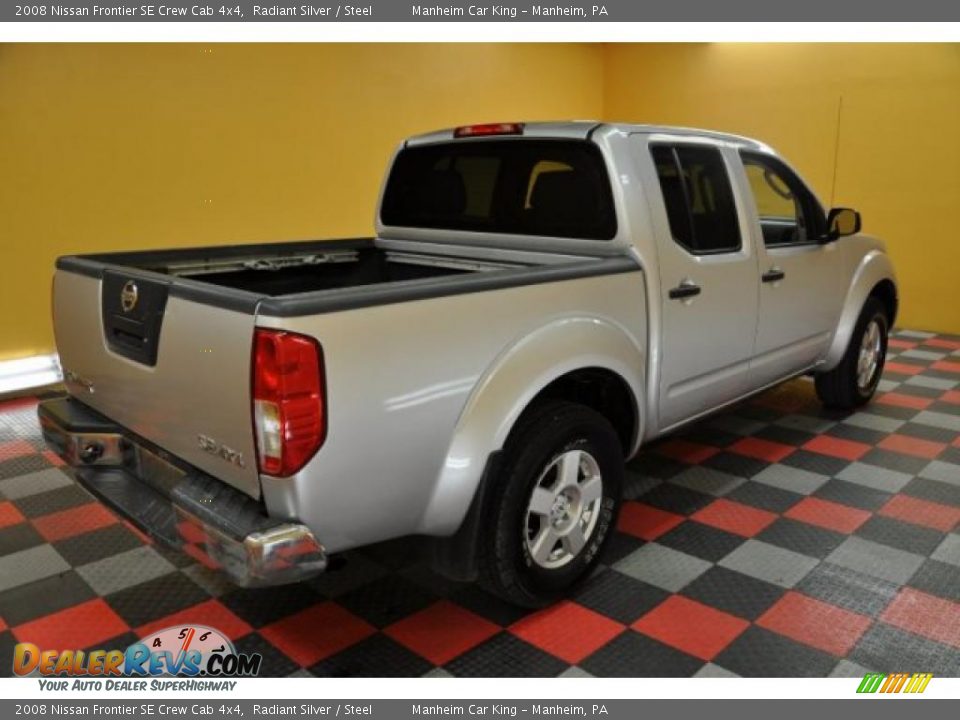 2008 Nissan Frontier SE Crew Cab 4x4 Radiant Silver / Steel Photo #4