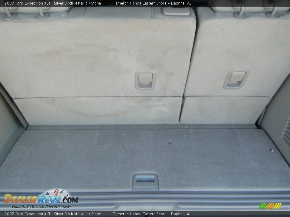 2007 Ford Expedition XLT Trunk Photo #34