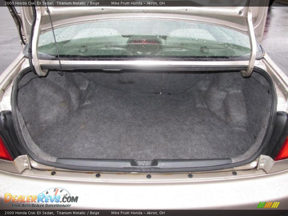 2000 Honda Civic EX Sedan Trunk Photo #10