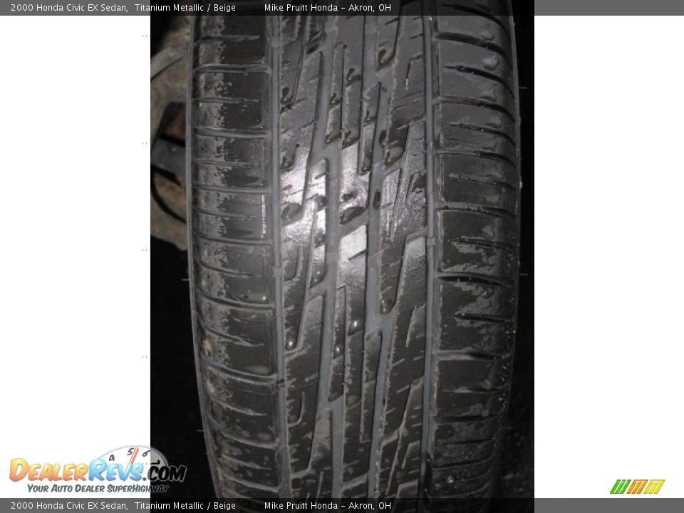 2000 Honda Civic EX Sedan Titanium Metallic / Beige Photo #24