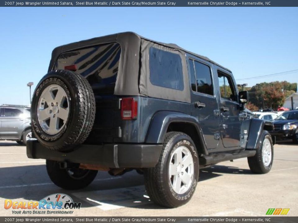 2007 Jeep Wrangler Unlimited Sahara Steel Blue Metallic / Dark Slate Gray/Medium Slate Gray Photo #3