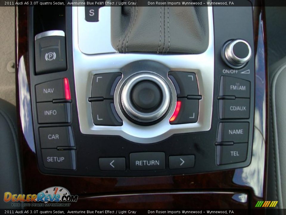 Controls of 2011 Audi A6 3.0T quattro Sedan Photo #35