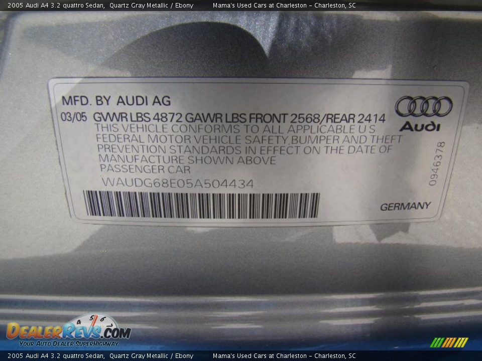 2005 Audi A4 3.2 quattro Sedan Quartz Gray Metallic / Ebony Photo #31