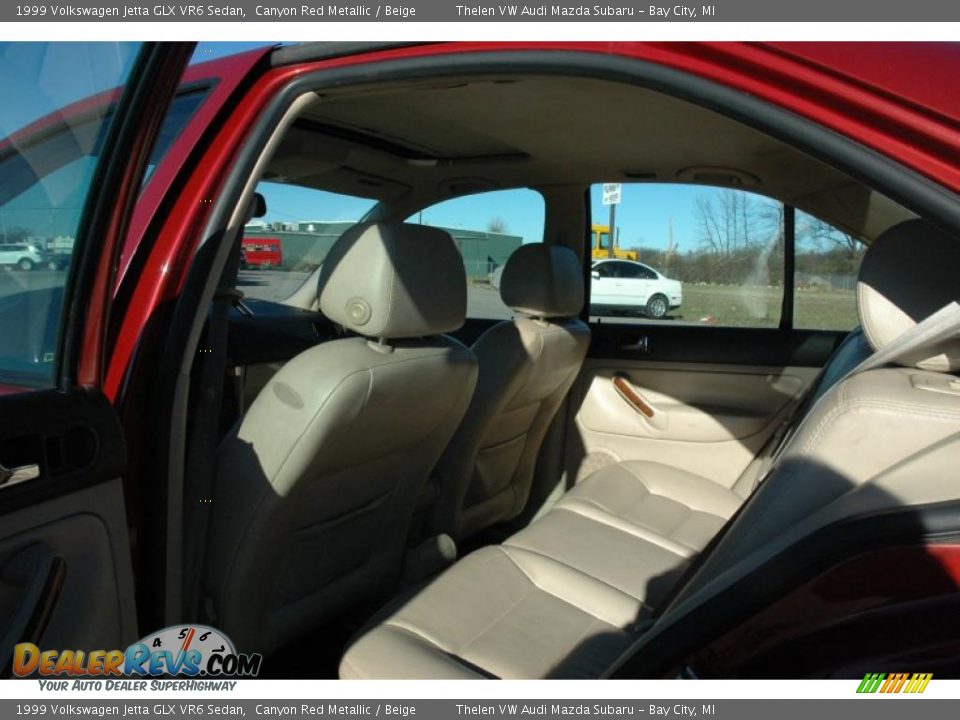 1999 Volkswagen Jetta GLX VR6 Sedan Canyon Red Metallic / Beige Photo #12
