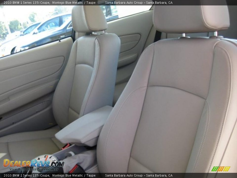 Taupe Interior - 2010 BMW 1 Series 135i Coupe Photo #5