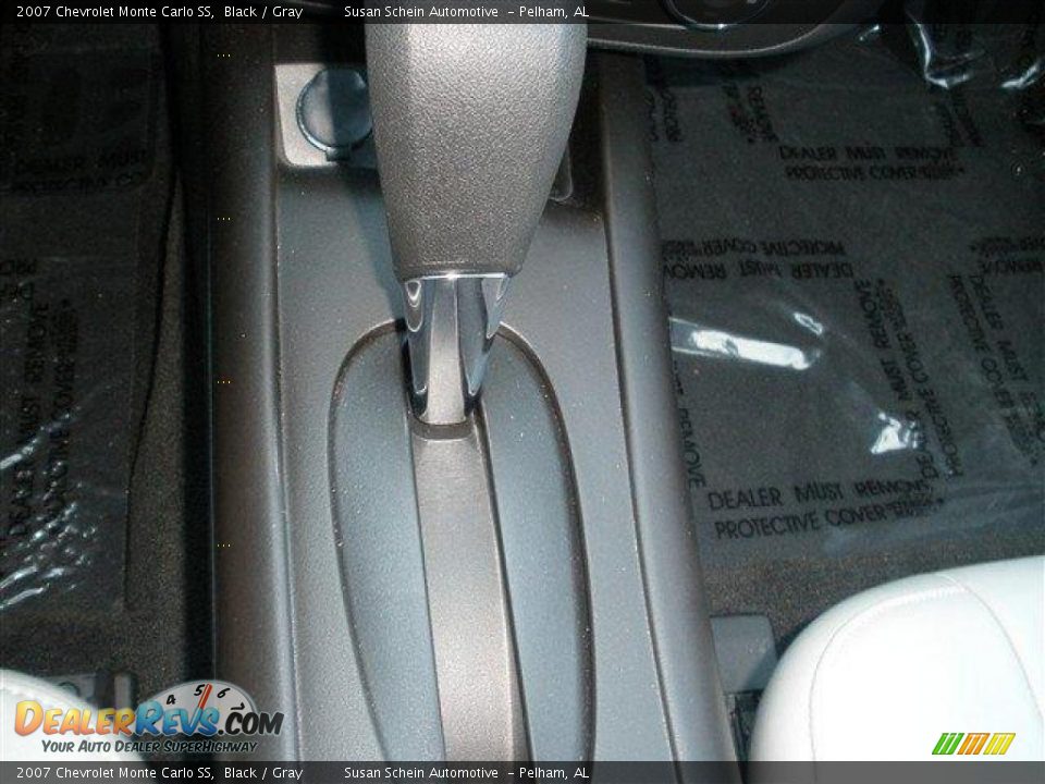 2007 Chevrolet Monte Carlo SS Shifter Photo #20