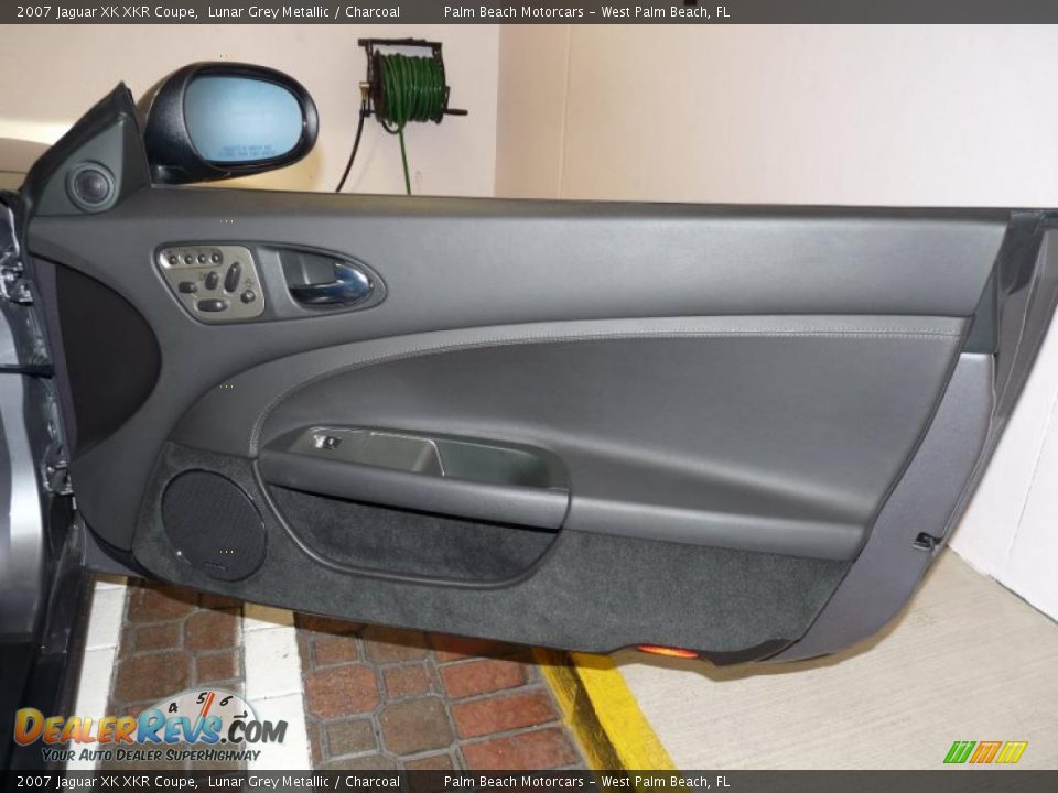 Door Panel of 2007 Jaguar XK XKR Coupe Photo #23