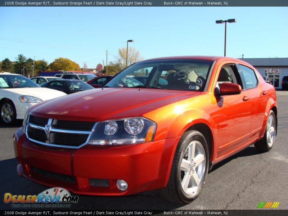 Front 3/4 View of 2008 Dodge Avenger R/T Photo #1