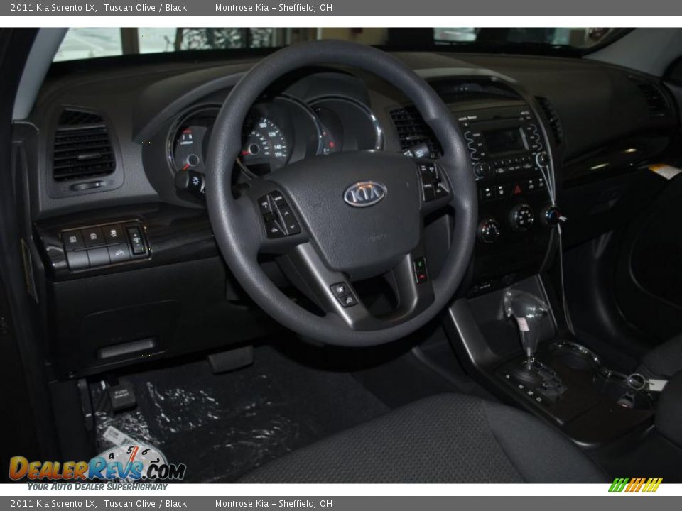 Dashboard of 2011 Kia Sorento LX Photo #12