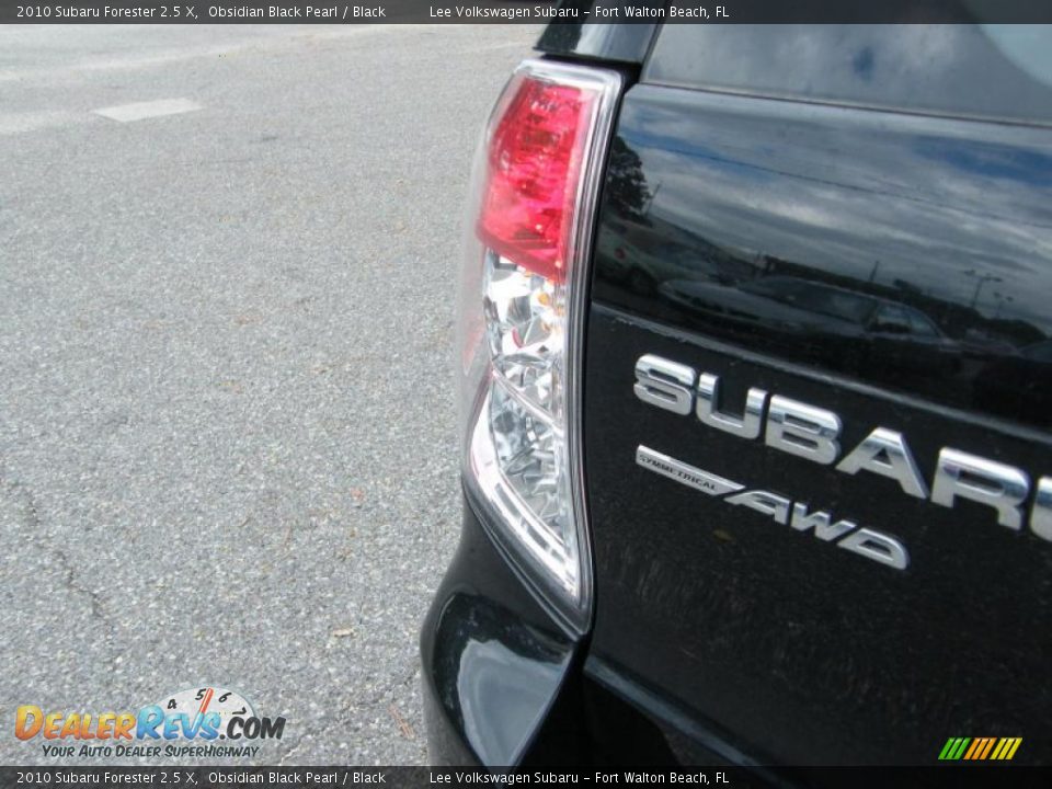 2010 Subaru Forester 2.5 X Obsidian Black Pearl / Black Photo #9